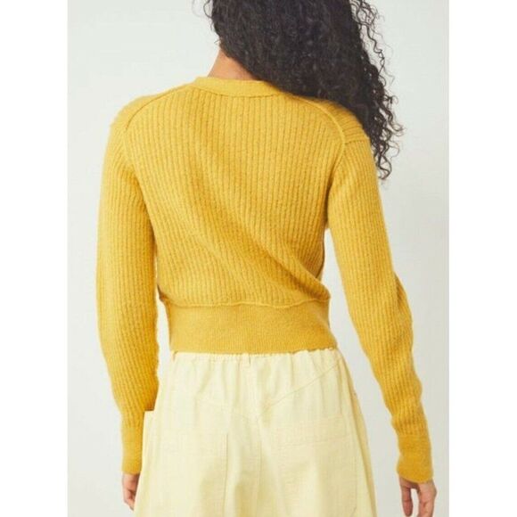 NWT FREE PEOPLE Sz M MIMOSA RIBBED CROPPED CARDIGAN SWEATER In SUNSHINE - Picture 3 of 5